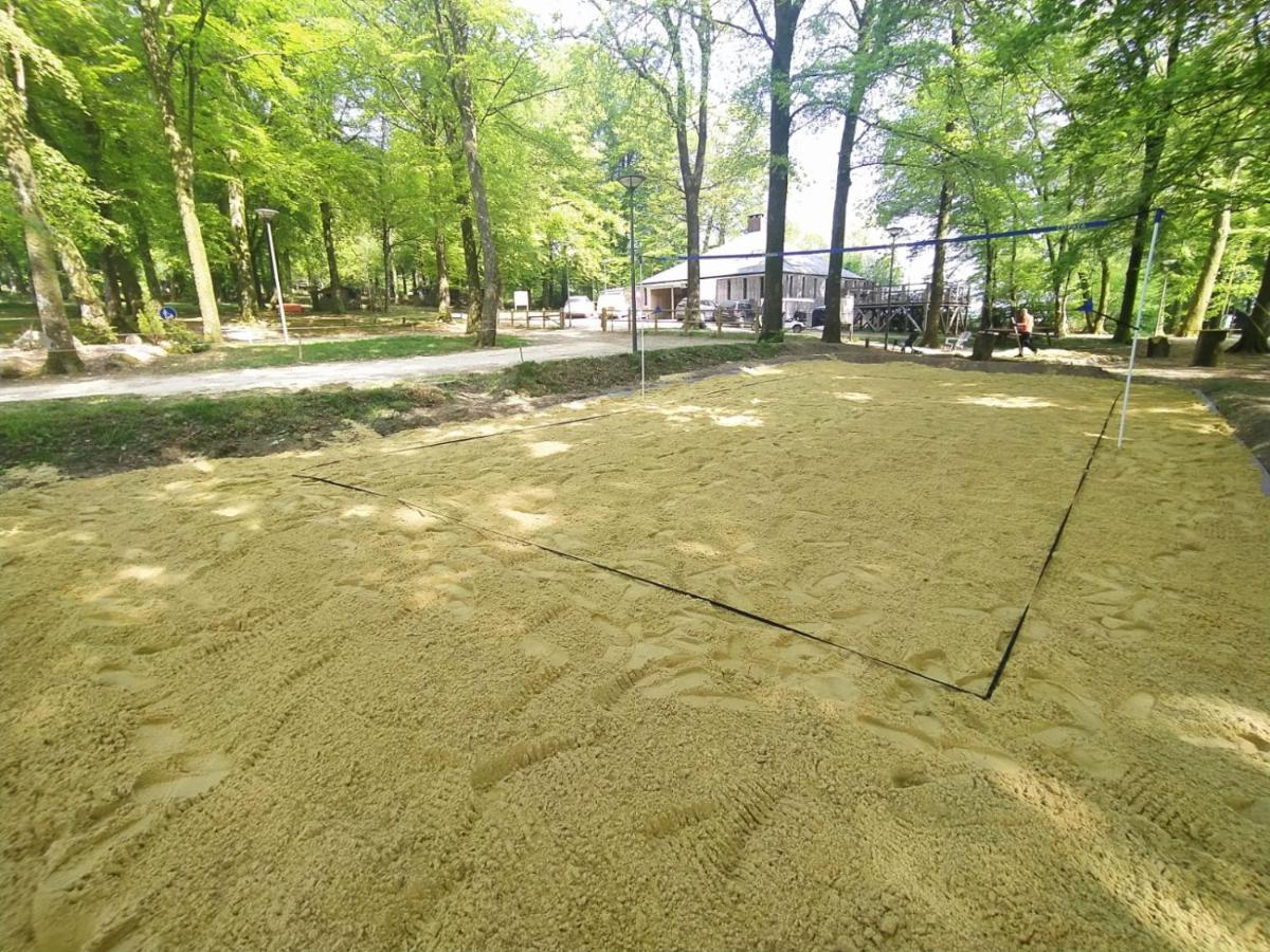 L'Etape En Foret Saint-Sever-Calvados Екстер'єр фото